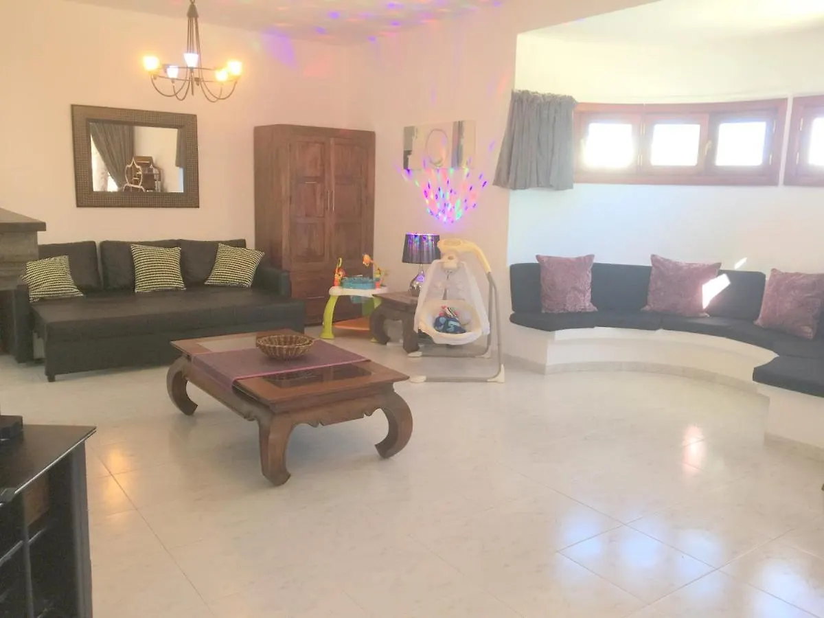 Villa Victoria Costa Teguise Spain