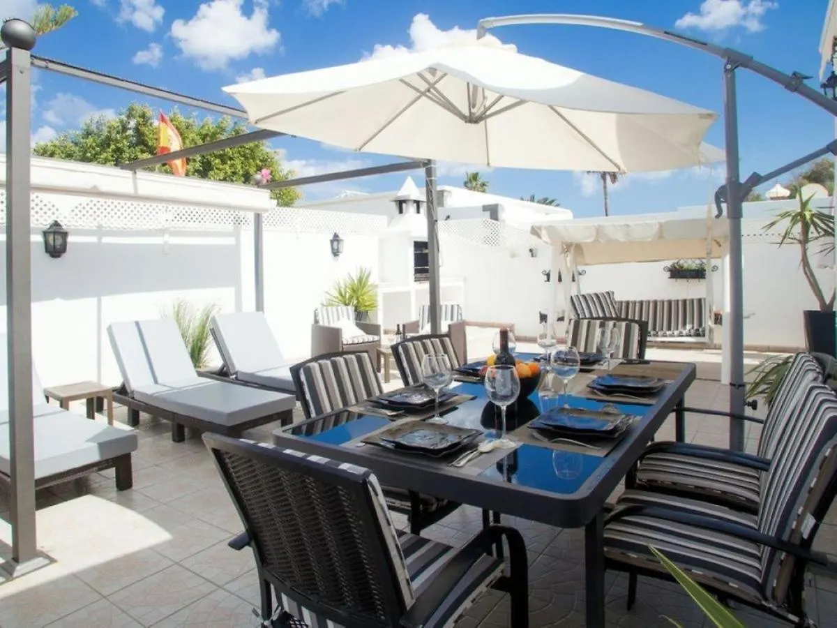 Villa Victoria Costa Teguise