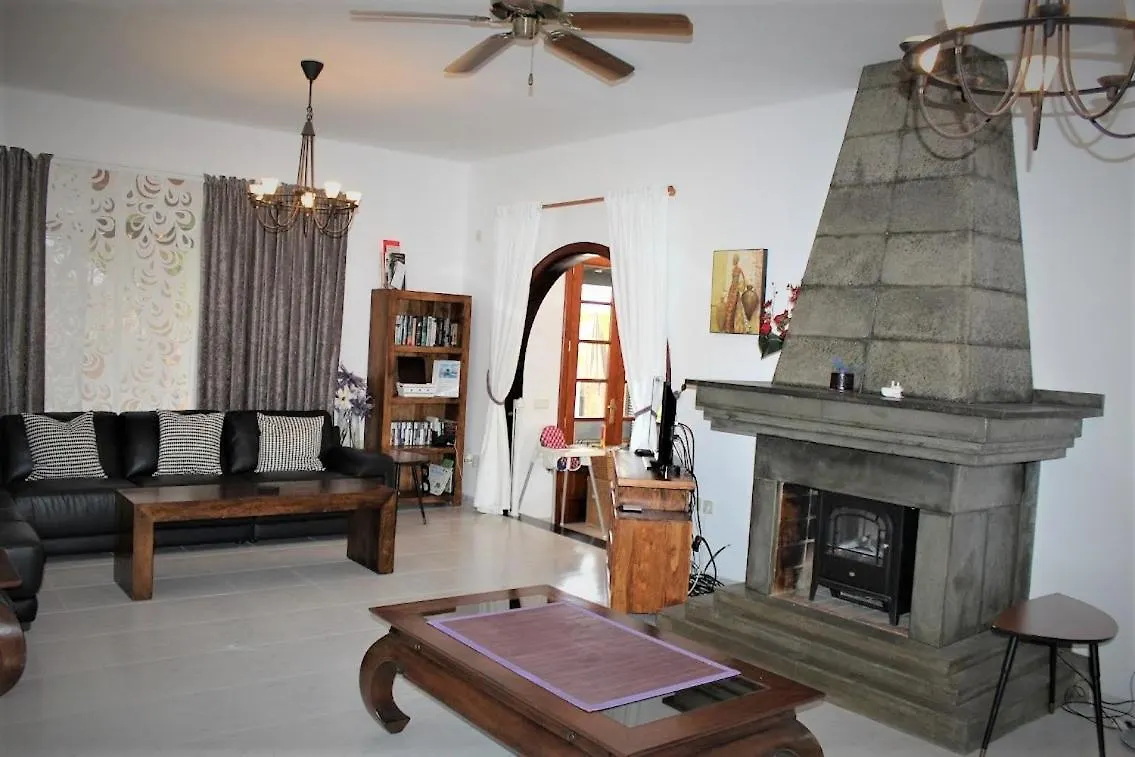Villa Victoria Costa Teguise