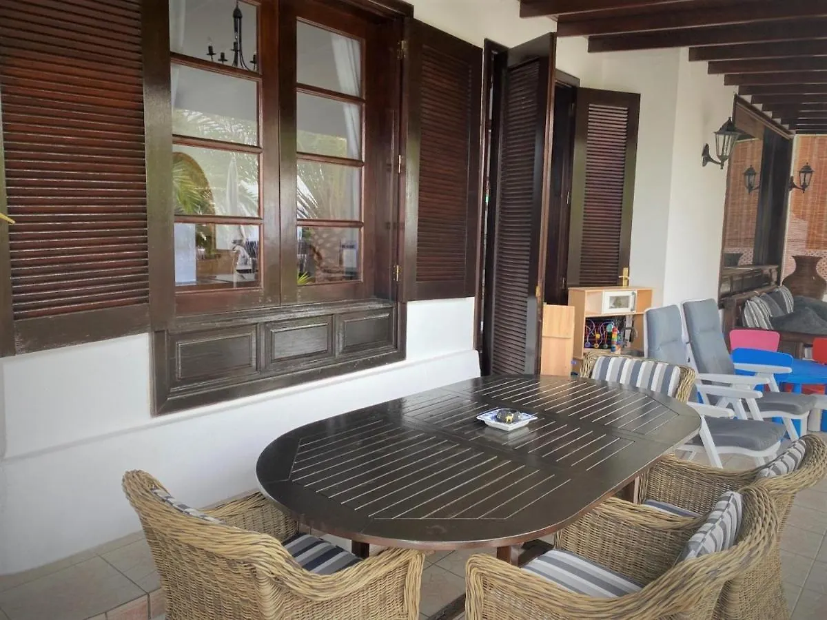 Villa Victoria Costa Teguise
